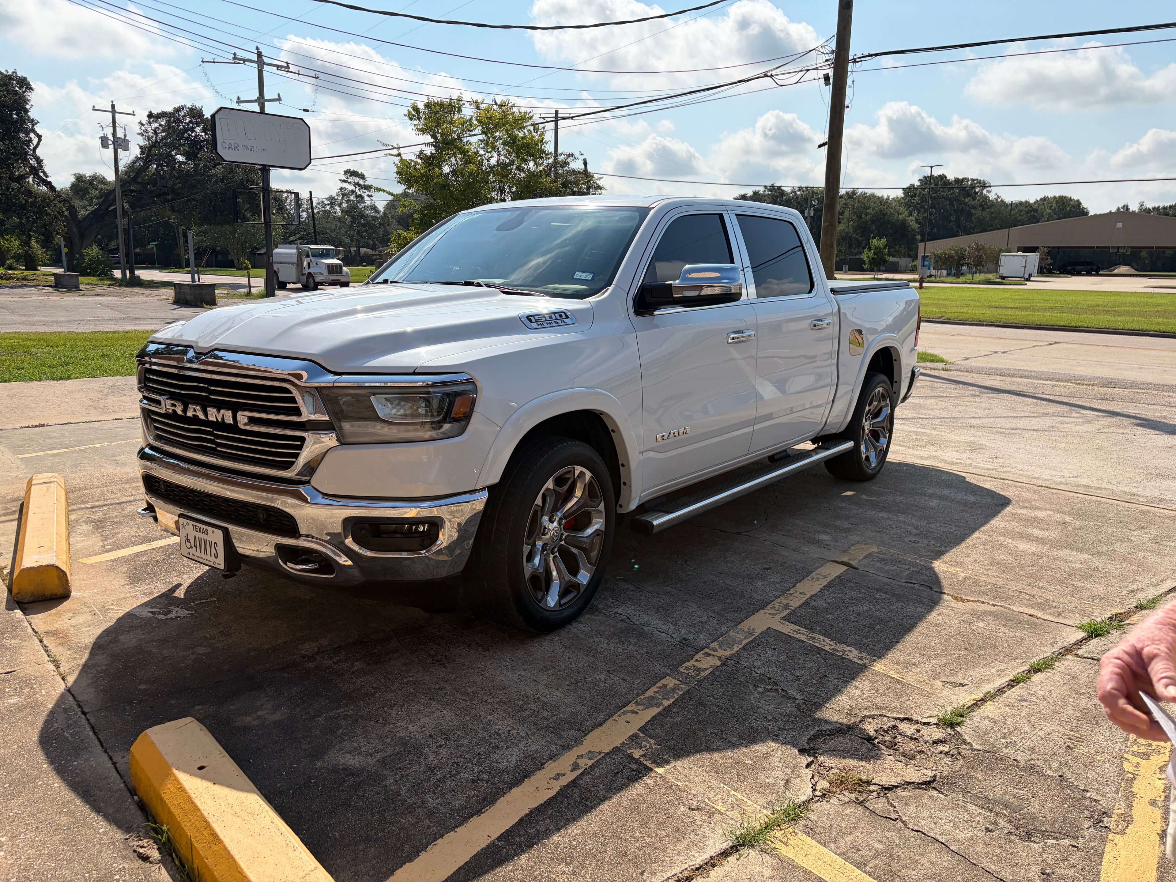 White RAM 1500 appraisal — Alvin TX